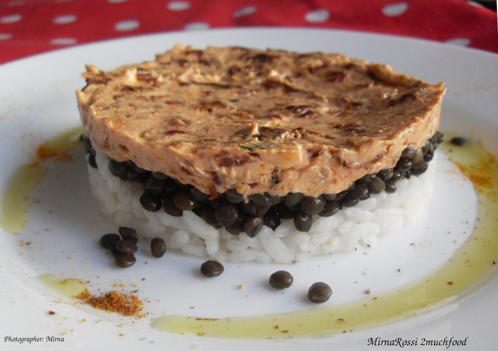 Beluga black lentils, rice and dried&nbsp;tomatoes
