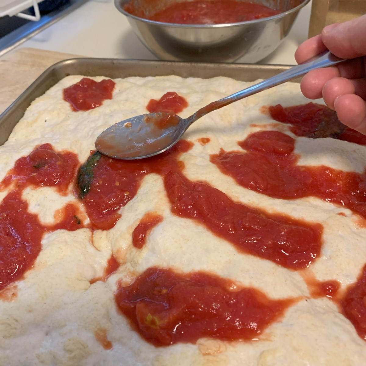 Exploring the Art of Crafting an Authentic Neapolitan Pizza: Distinguishing Tomato Pizza Sauce from Other Tomato Pasta&nbsp;Sauces