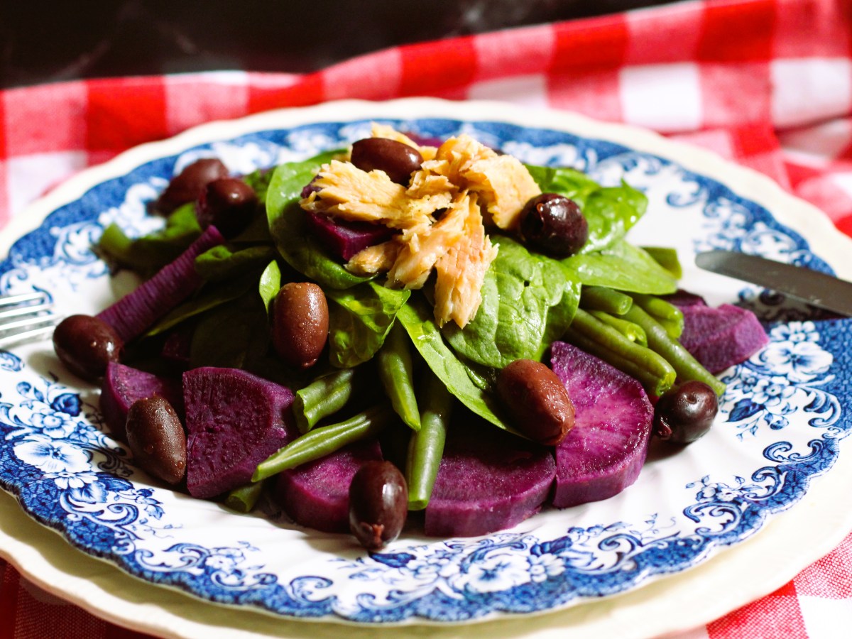 Purple Potato Salad with Green Beans, Baby Spinach & Smoked&nbsp;Trout