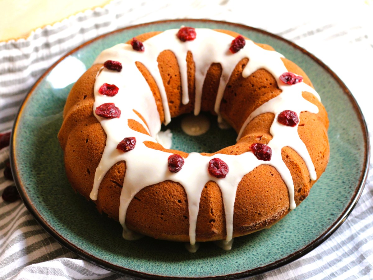 Cranberry and Olive Oil Bundt&nbsp;Cake